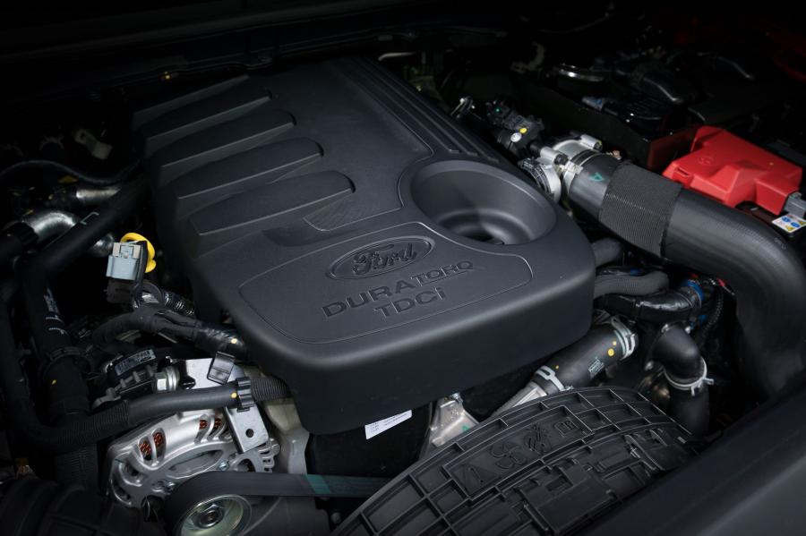  Ford Everest 2015 года  (TH) (фото 24 из 27)